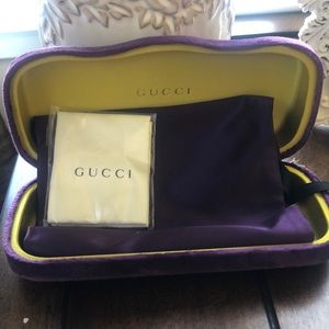 Stunning Brand New Purple Gucci Case